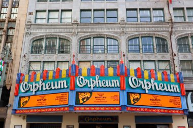 Los Angeles, Kaliforniya 9 Ekim 2023 Orpheum Tiyatrosu, Los Angeles 'ın merkezindeki tarihi Broadway Tiyatrosu 842 S. Broadway' deki tarihi tiyatro.