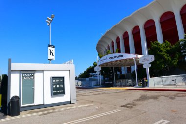 Inglewood (Los Angeles), Kaliforniya 6 Kasım 2023: KIA FORUM (The Forum), 3900 W. Manchester Bulvarı 'nda bulunan çok amaçlı bir kapalı arena. Inglewood