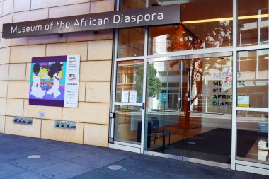 San Francisco, California - 23 Ekim 2023: MoAD Afrika Diasporası Müzesi 685 Mission St, San Francisco