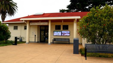San Francisco, California - 24 Ekim 2023 Presidio Transit Center, Presidio ulaşım merkezi