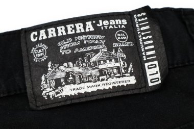 Roma, İtalya - 9 Nisan 2024: Carrera Jeans, İtalyan kot markası 1960 'larda Verona' da kuruldu ve geliştirildi