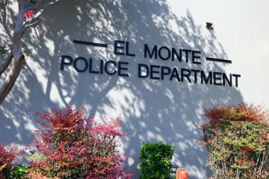 El Monte, LA County, Kaliforniya 25 Mayıs 2024: El Monte Şehir Merkezi, Polis Departmanı ve Belediye Binası