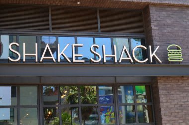 Hollywood, Los Angeles, Kaliforniya 16 Temmuz 2024 Shake Shack fast food restoranı