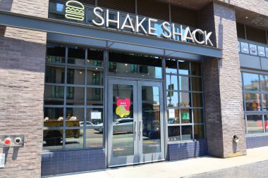 Hollywood, Los Angeles, Kaliforniya 16 Temmuz 2024 Shake Shack fast food restoranı