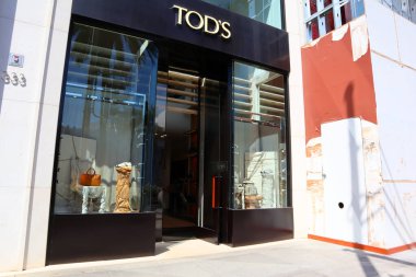 Beverly Hills, California - 18 Temmuz 2024: Rodeo Drive, Beverly Hills 'deki TOD Moda Dükkanı