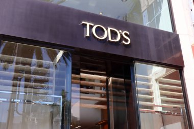 Beverly Hills, California - 18 Temmuz 2024: Rodeo Drive, Beverly Hills 'deki TOD Moda Dükkanı