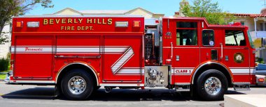Beverly Hills, California - 18 Temmuz 2024: BEVERLY HILLS İtfaiye Ambulans Aracı