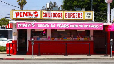 Hollywood, Los Angeles, California - June 19, 2024: Pink's Hot Dogs, Hollywood legend Hot Dog Restaurant since 1939 located at 709 N La Brea Ave, Los Angeles clipart