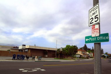 Irwindale, LA County, California - 17 Haziran 2024: Irwindale Postanesi