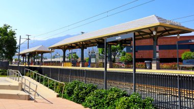 Arcadia, LA County, Kaliforniya 14 Mayıs 2024: Arcadia Metro Tren İstasyonu