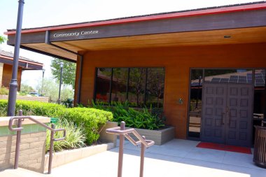 Duarte, LA County, California - 19 Mayıs 2024: Duarte Community Center 1600 Huntington Dr, Duarte, Kaliforniya