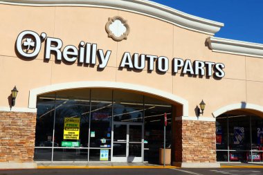Norwalk, California - 16 Ocak 2025: O 'Reilly Oto Parça Mağazası dış, oto yedek parça satıcısı