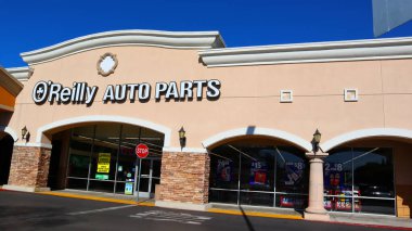 Norwalk, California - 16 Ocak 2025: O 'Reilly Oto Parça Mağazası dış, oto yedek parça satıcısı