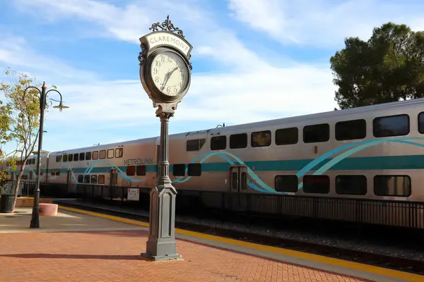 Claremont, California - 19 Aralık 2024: Güney Kaliforniya 'daki Claremont Tren İstasyonu