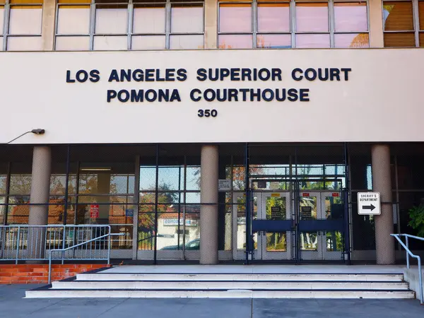 Pomona, California - 20 Aralık 2024 Los Angeles Yüksek Mahkemesi, Pomona Adliyesi