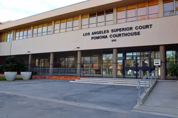 Pomona, California - 20 Aralık 2024 Los Angeles Yüksek Mahkemesi, Pomona Adliyesi