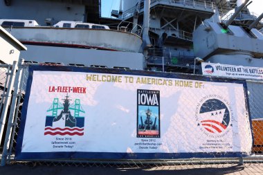 San Pedro, Los Angeles, Kaliforniya Limanı - 13 Ocak 2025: USS Iowa Savaş Gemisi Detaylı Görünümü