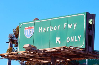 San Pedro, Los Angeles, Kaliforniya Limanı - 13 Ocak 2025: Harbor Fwy Otoyolu 110 Kuzey Otobanı