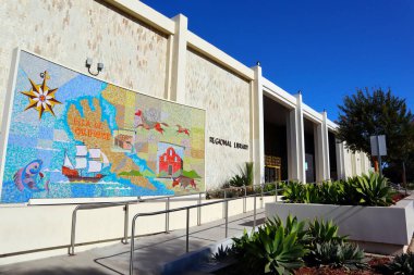 Norwalk, California - 16 Ocak 2025: 12350 Imperial Highway 'deki Norwalk Bölge Kütüphanesi Dış Görünümü