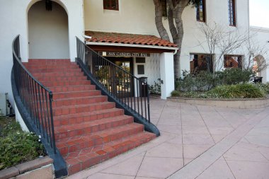 San Gabriel, Kaliforniya - 29 Ocak 2025: San Gabriel Belediye Binası Dış Görünümü