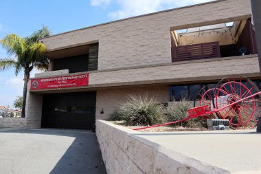 Monterey Park, Kaliforniya - 4 Şubat 2025: 61 numaralı itfaiye istasyonu 350 W. Newmark Bulvarı 'nda bulunmaktadır.