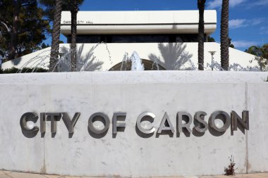 Carson, California - 19 Şubat 2025: Carson Belediye Binası Dış İşleri - Yerel Topluma Hizmet eden Hükümet Binası