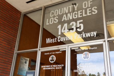 West Covina, California - 17 Şubat 2025: Halk Sağlığı Departmanı, Los Angeles Bölgesi