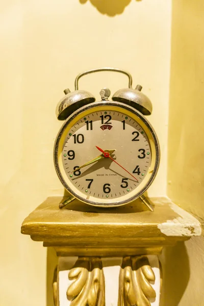 Старые Часы Стене — стоковое фото