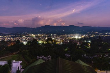 Pattaya Tayland 'da güzel bir gün batımı