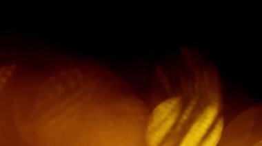 Turuncu ve siyah renklerin soyut arkaplanı