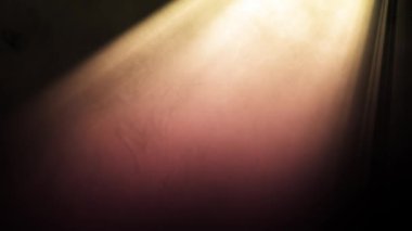 spot ışığı ile koyu soyut arkaplan