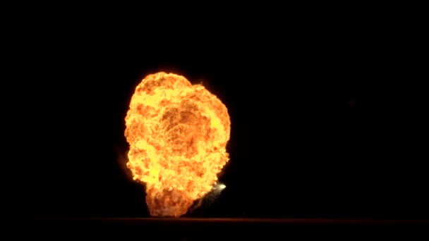 Echte Feuerexplosion Bombenexplosion Auflösung Für Kreative Visuelle Effekte — Stockvideo