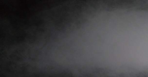 Λευκή Ομίχλη Καπνός Σκοτεινό Φόντο Αντίγραφο Χώρο Αργή Κίνηση Σύννεφο — Αρχείο Βίντεο