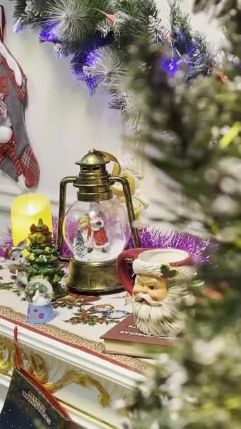 Árbol Navidad Con Regalos Decoraciones — Vídeos de Stock