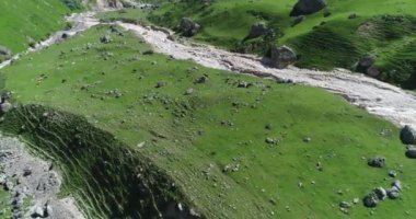 Dağların güzel manzarası