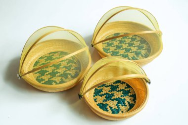 Güney Kalimantan, Endonezya 'dan gelen geleneksel dokuma sanatına purun dokuma denir..