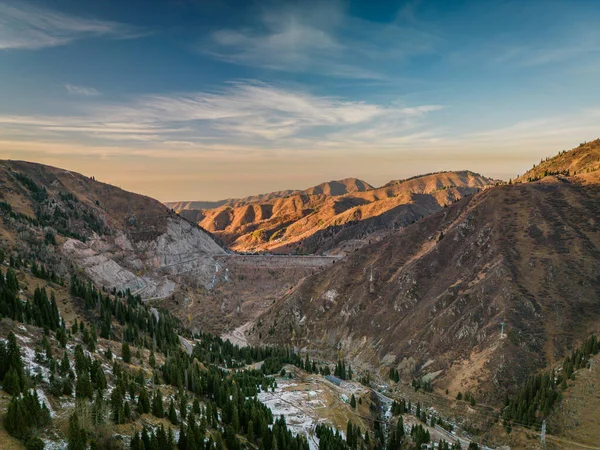 Medeu Barajı Almatı Tian Shan