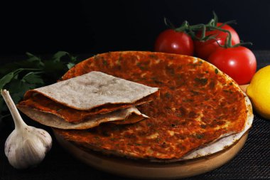 Lahmajoun Lahmajo Lahmajoon - doğuya özgü kıymalı ekmek. Sığ alan derinliği