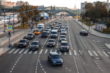 Moskova 'nın işlek caddeleri ve setleri