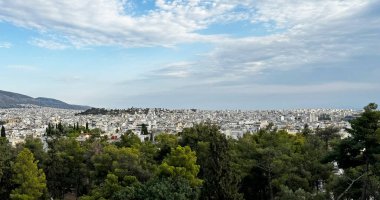 Eski Atina kentinin manzarası