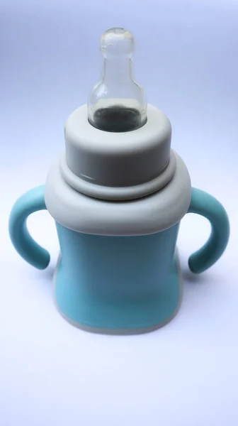 Blauwe Kleur Baby Drinker Maaltijd Starter Kit Voor Elke Dag — Stockfoto