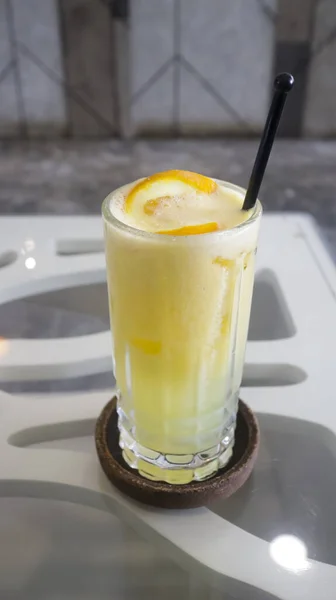 Ice Squeezed Orange Orange Juice Tall Glass Table — Stok fotoğraf