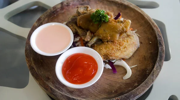 Chicken Wings Salted Egg Some Chili Sauce — Foto de Stock