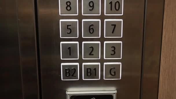 Pointe Bouton Ascenseur Pressé Rez Chaussée — Video