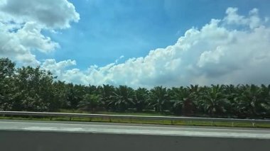 Kuzey Sumatra Endonezya 'da Geleneksel Loom Kullanılarak Ulos Dokuma Sürecinin Görüntüsü