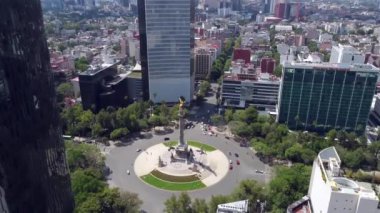 Angel de la Independencia on Paseo de la Reforma Avenue in Mexico City