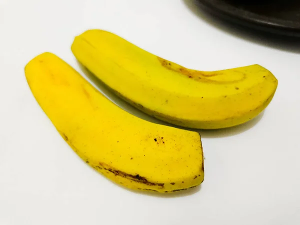 Frutas Plátano Maduras Sobre Fondo Blanco — Foto de Stock
