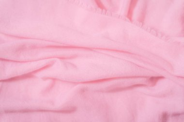 Beyaz kumaşlı pembe eşarp. Kış konsepti Düz konum, üst görünüm, kopyalama alanı