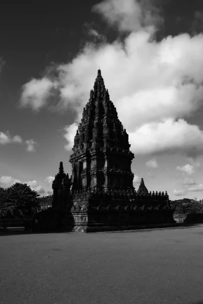 Dos Edifícios Templo Prambanan Preto Branco — Fotografia de Stock
