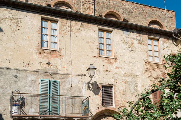 Asciano Toskana Fassade Eines Alten Mittelalterlichen Hauses — Stockfoto